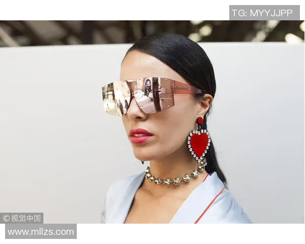 国外足球明星扎辫的时尚风潮与个人魅力的完美结合探讨